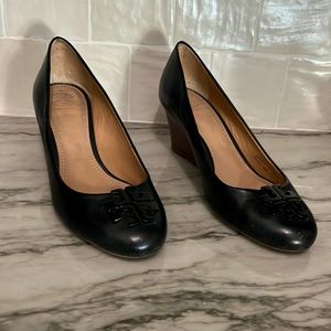 Tory Burch wedge heels size 8